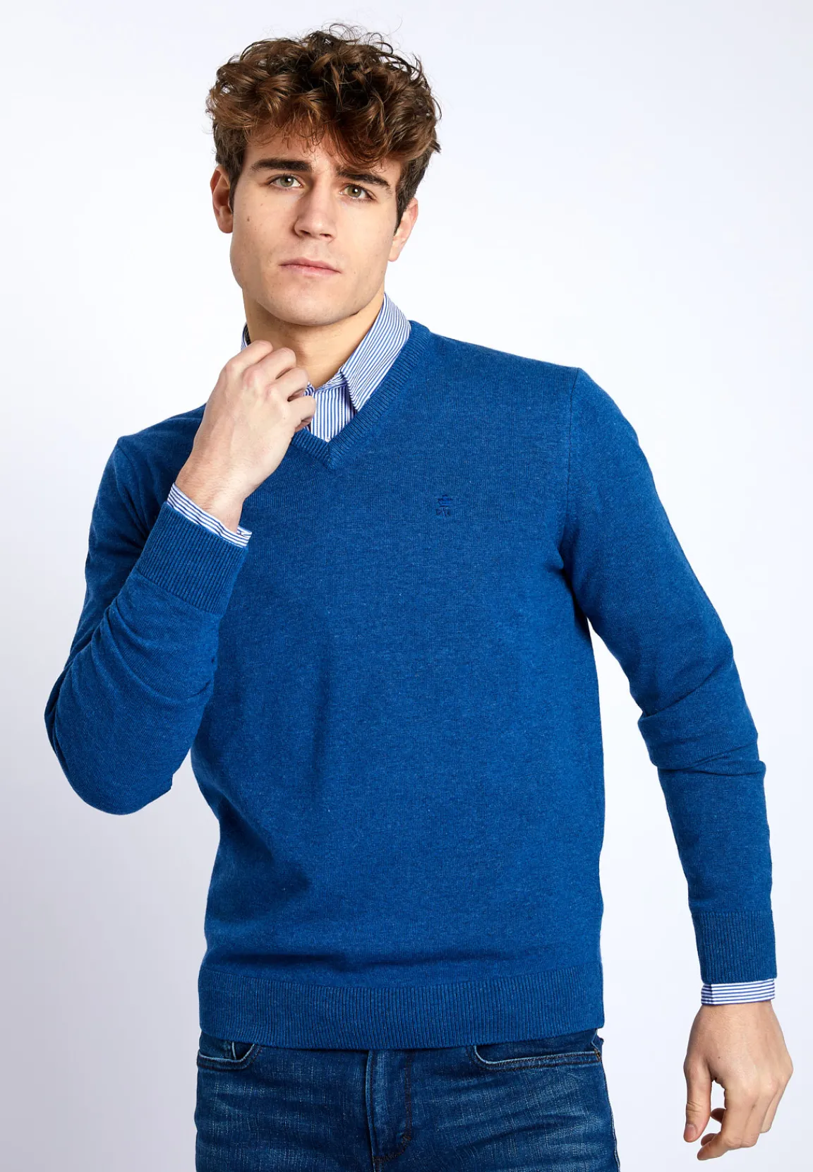 Sale River Woods Basic trui met V-hals in blauw -