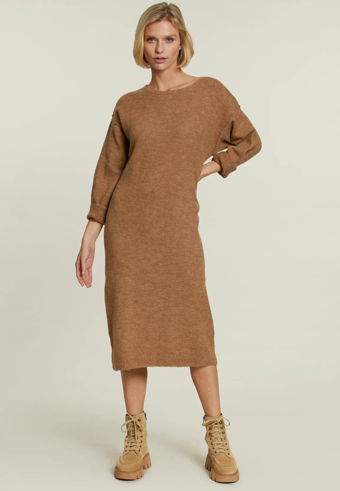Sale River Woods Beige gebreide jurk ronde hals -