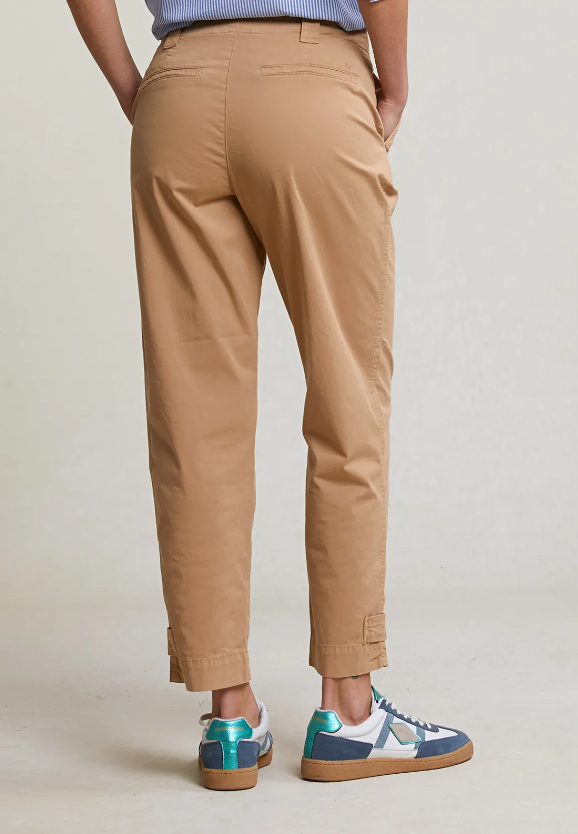 Hot River Woods Beige lange broek opgestikte zak -