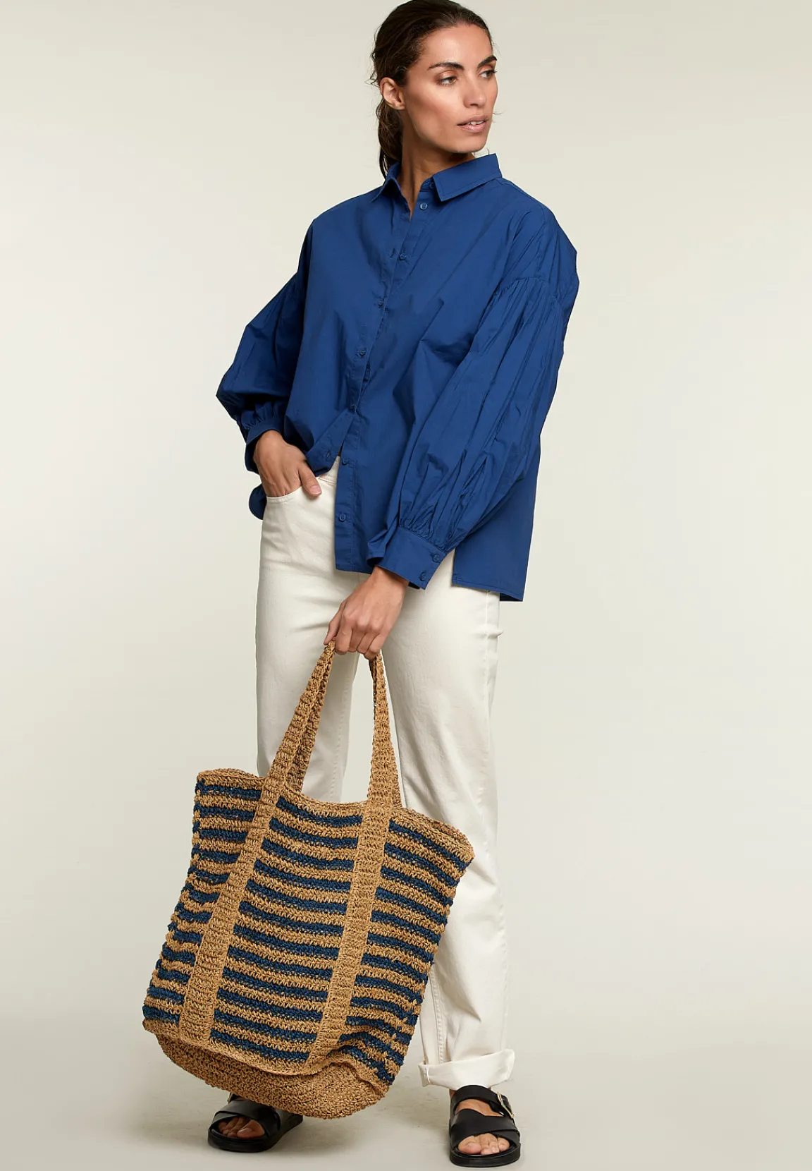 Outlet River Woods Blauw hemd met pofmouwen -