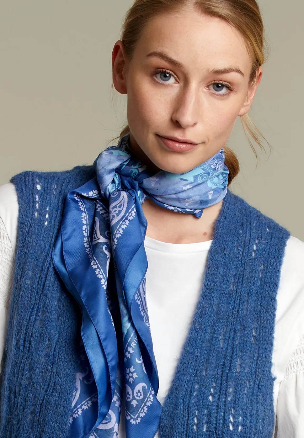 New River Woods Blauwe gilet zonder mouwen -