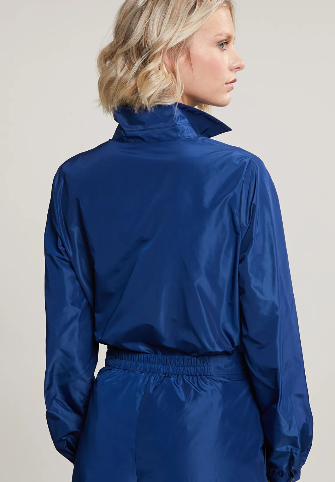 Fashion River Woods Blauwe taffeta blouse lange mouwen -