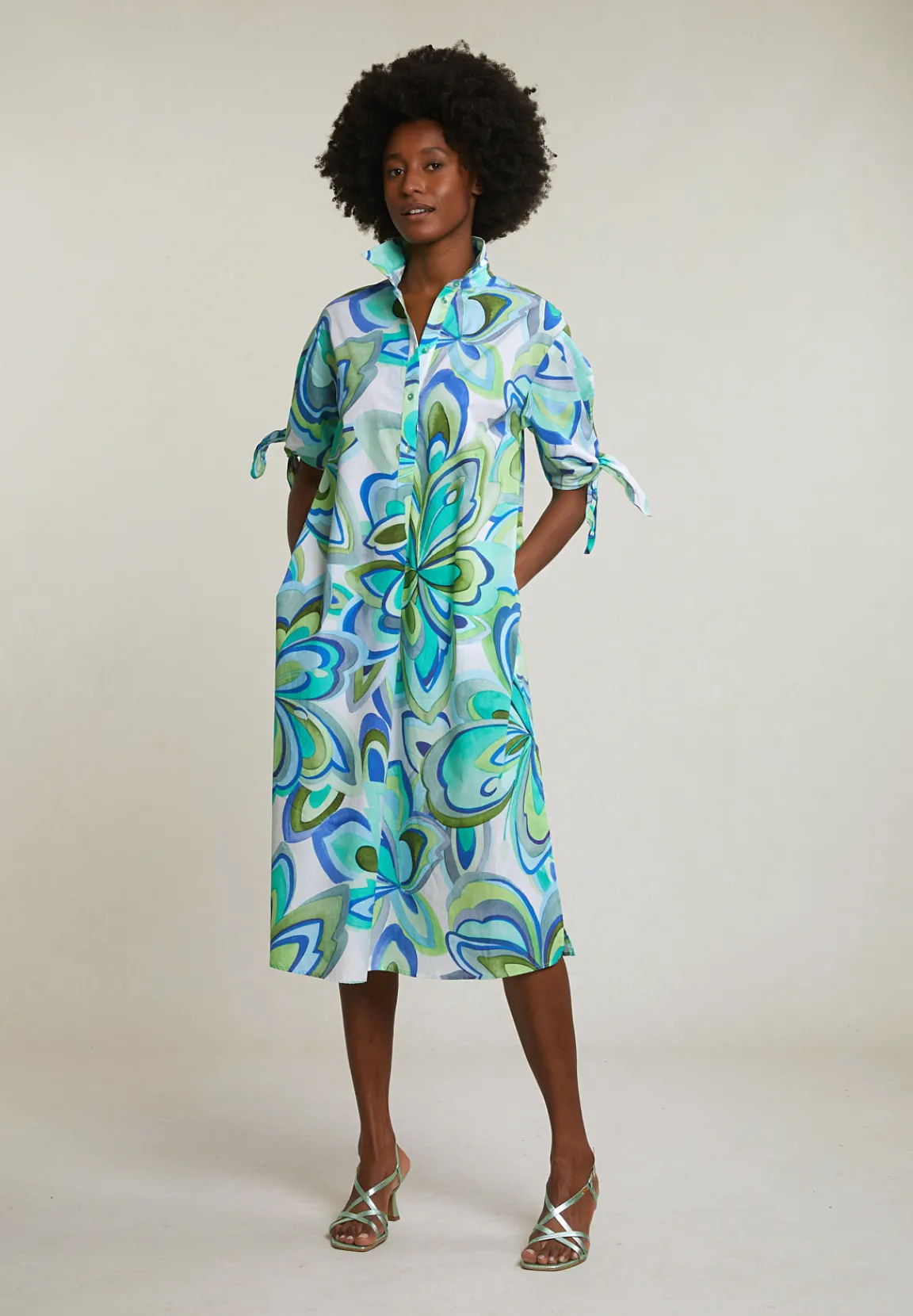 Discount River Woods Blauw/groen lange V-hals fantasiejurk -