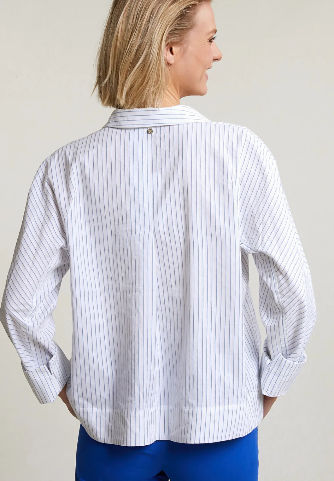 Discount River Woods Blauw/wit geknoopte gestreepte blouse -