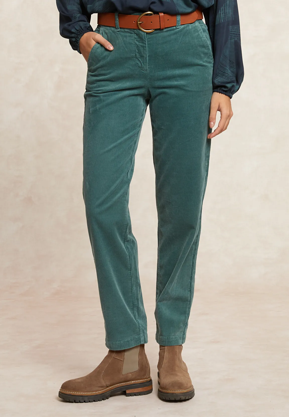Clearance River Woods Comfortabele ribfluwelen 7/8 broek saliegroen -