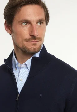 Best River Woods Custom fit basic merino gilet kleur navy -