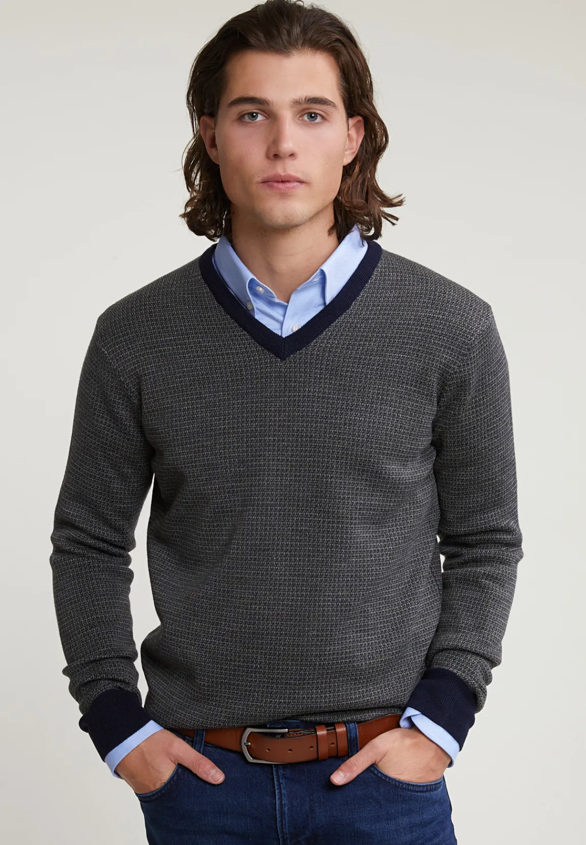 New River Woods Custom fit merino V-hals trui navy/oxford mix -