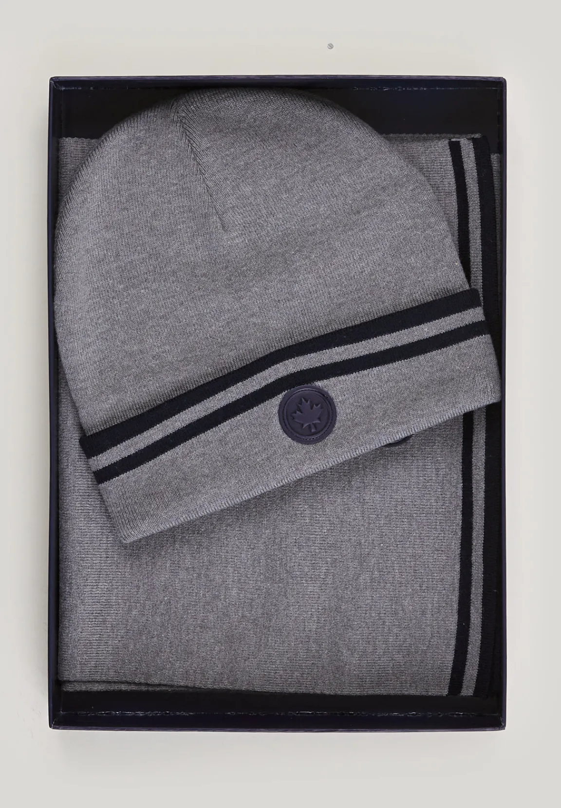 New River Woods Doos sjaal en muts dark navy voor jongens -