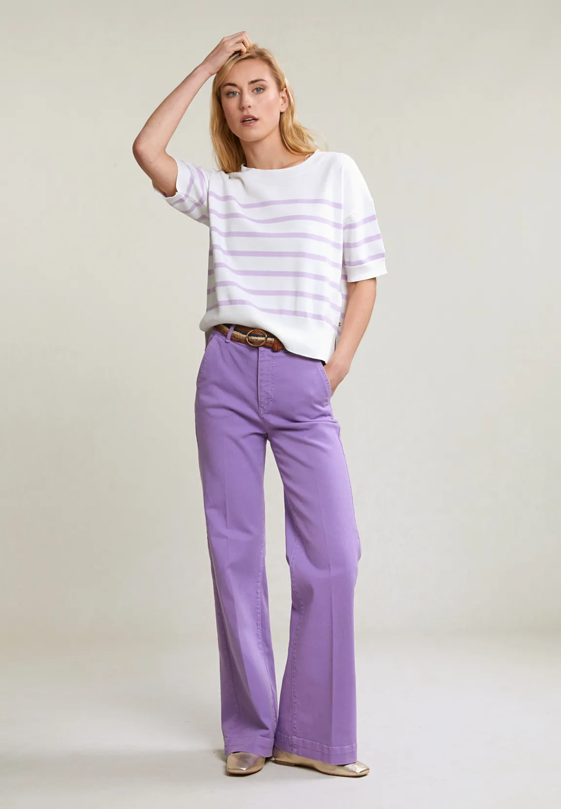 Online River Woods Ecru/lila gestreepte trui korte mouwen -