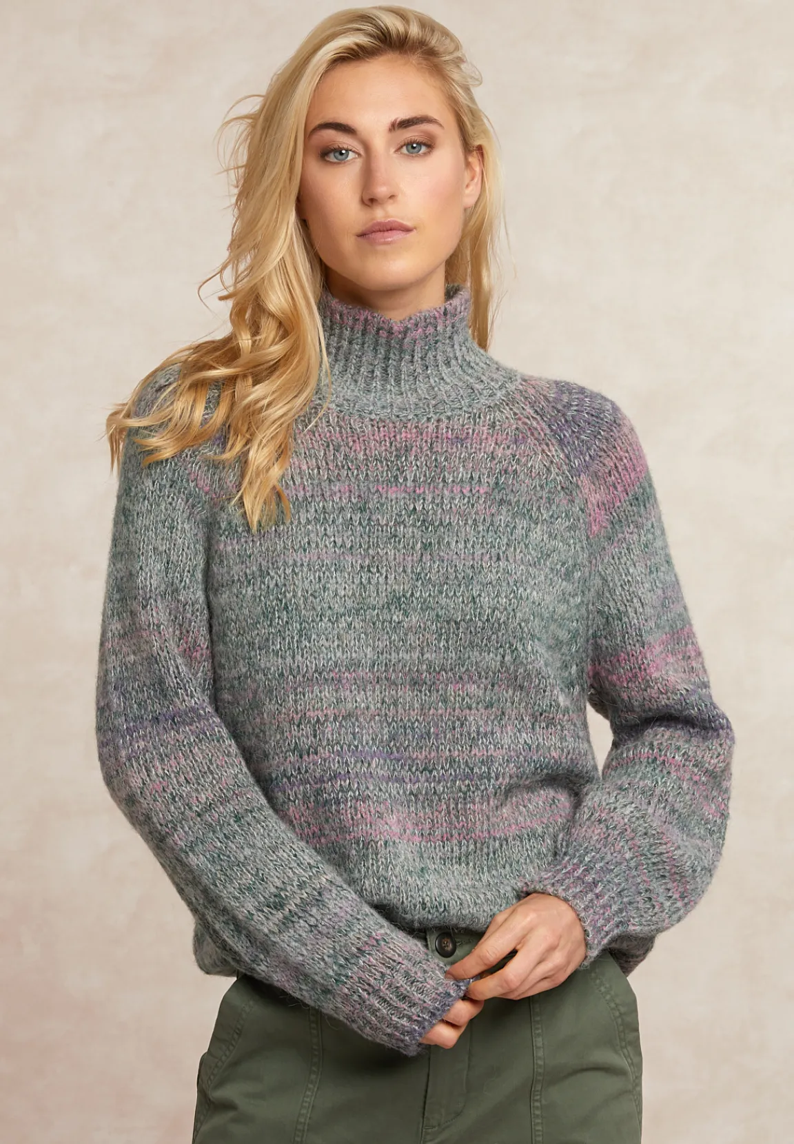 Outlet River Woods Fancy kleurrijke trui opstaande kraag roze -