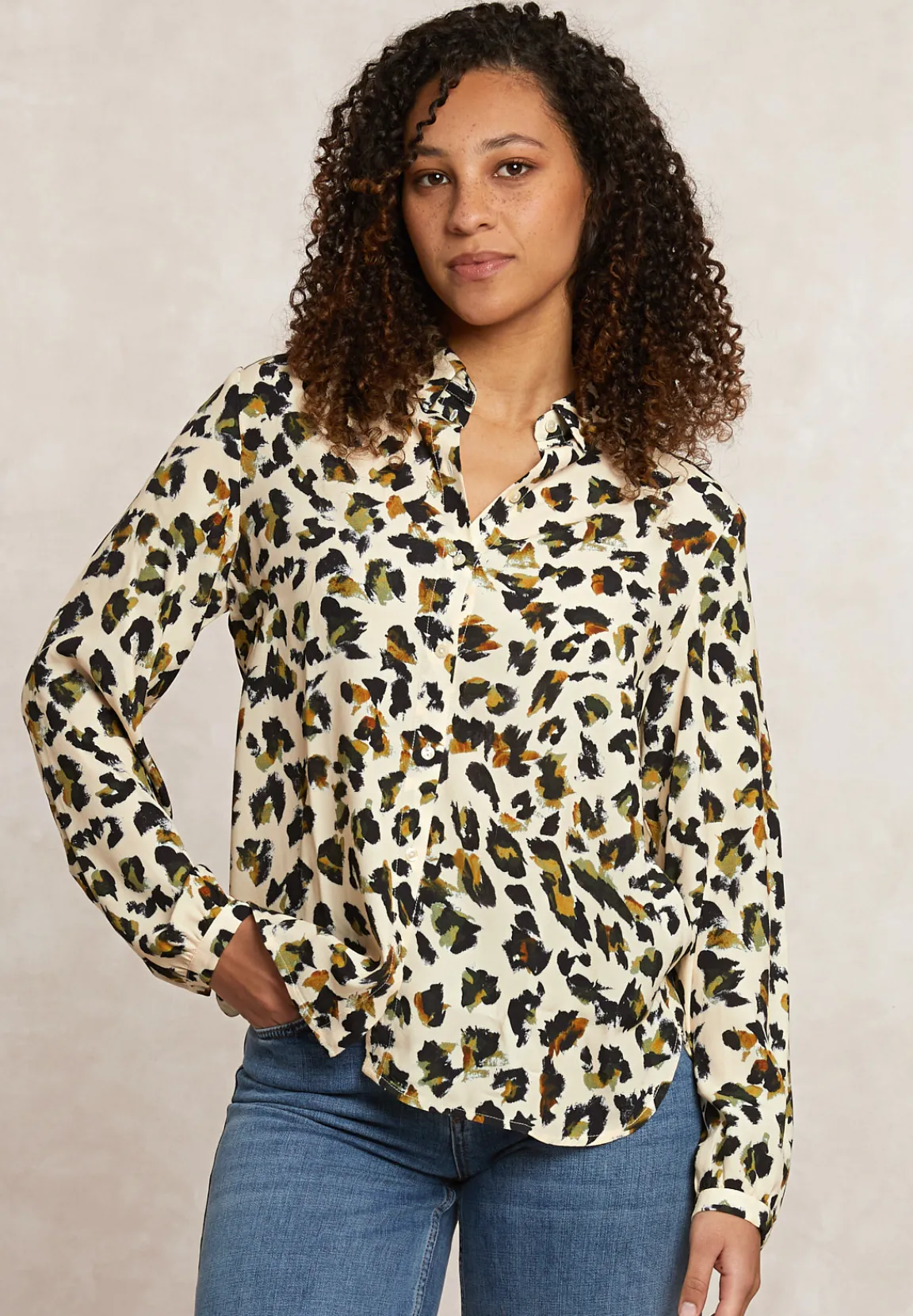 Online River Woods Fantasie blouse lange mouwen beige/zwart -