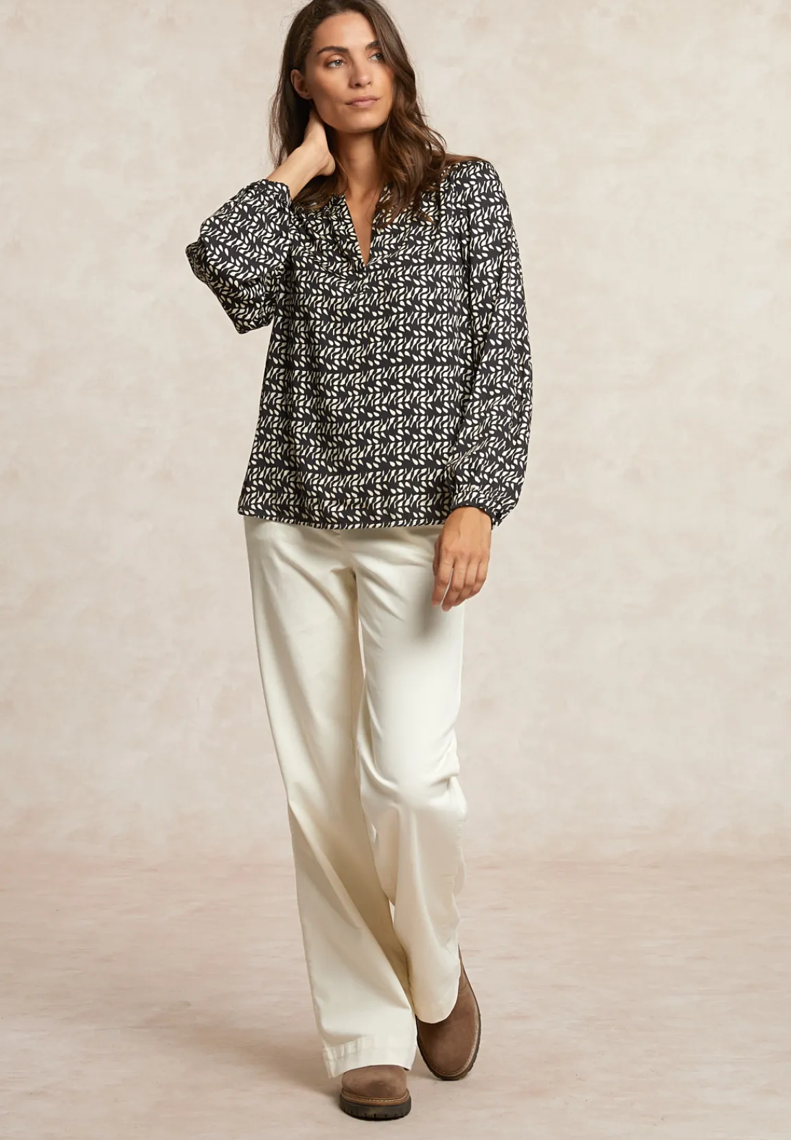 Best River Woods Fantasie viscose blouse zwart/wit -