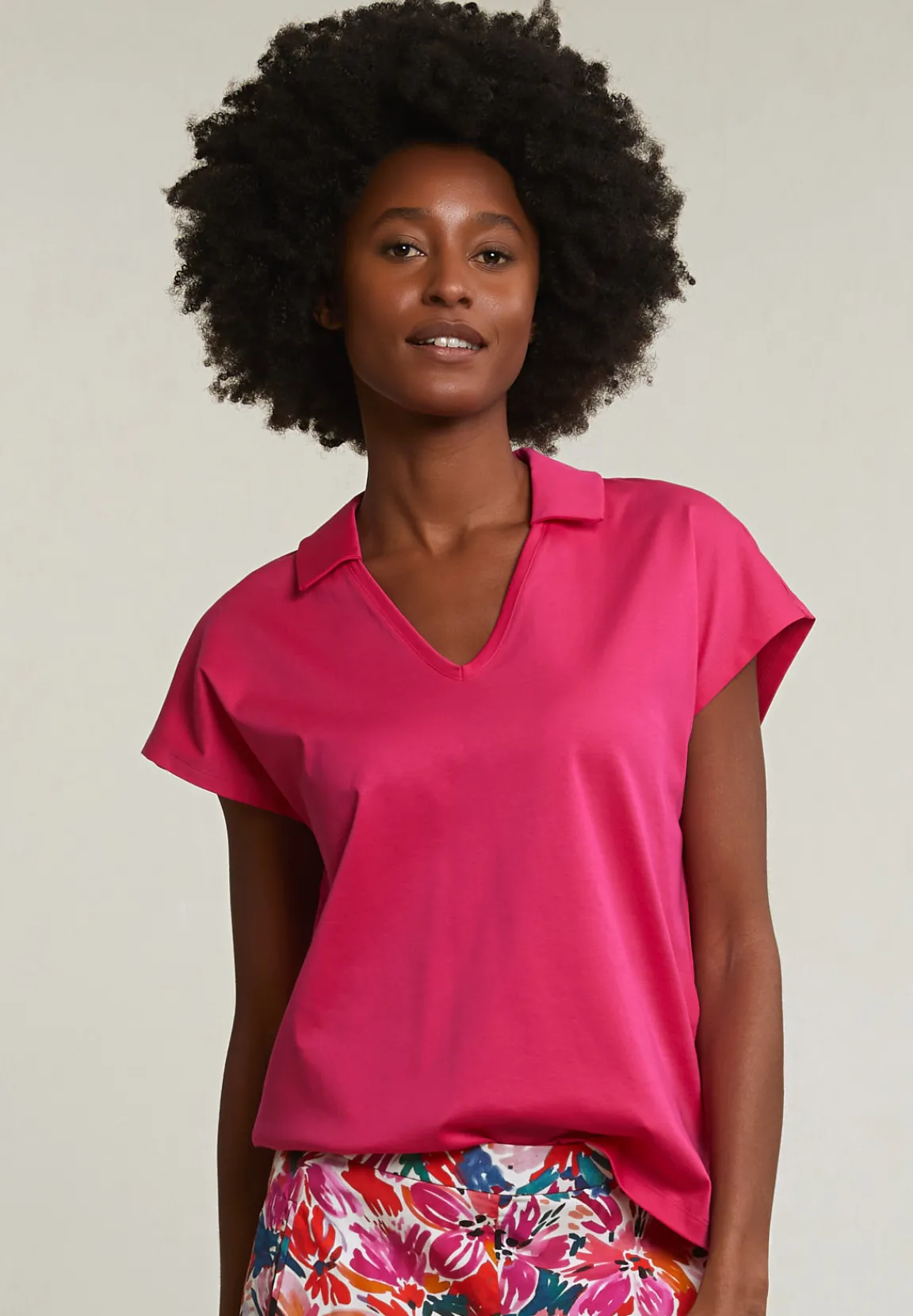 Fashion River Woods Fuchsia V-hals polo T-shirt korte mouwen -