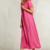 Best River Woods Fushia lange rechte V-hals jurk -
