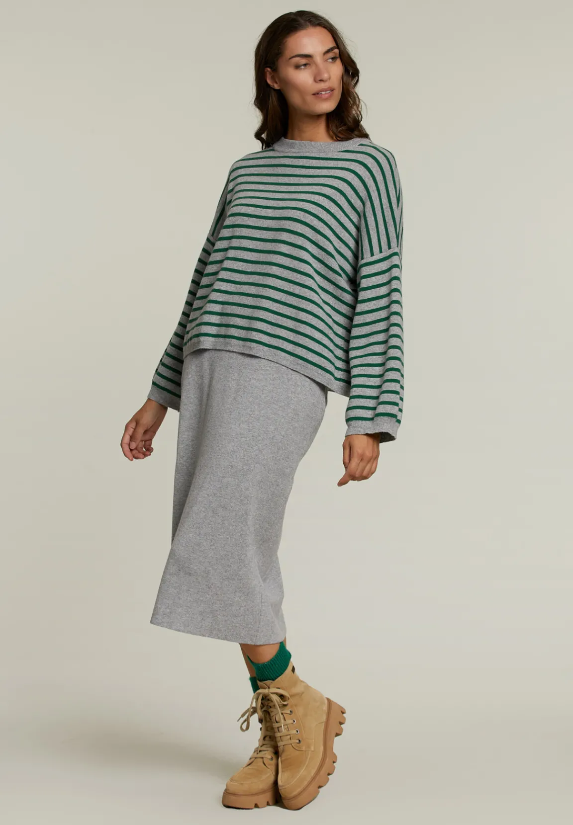 Discount River Woods Grijze midirok -