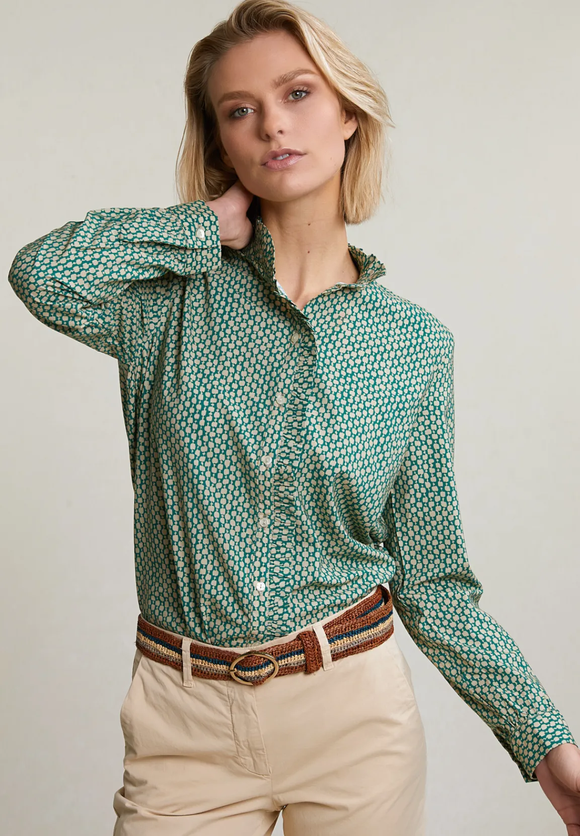 New River Woods Groen/beige fantasie blouse met ruches -