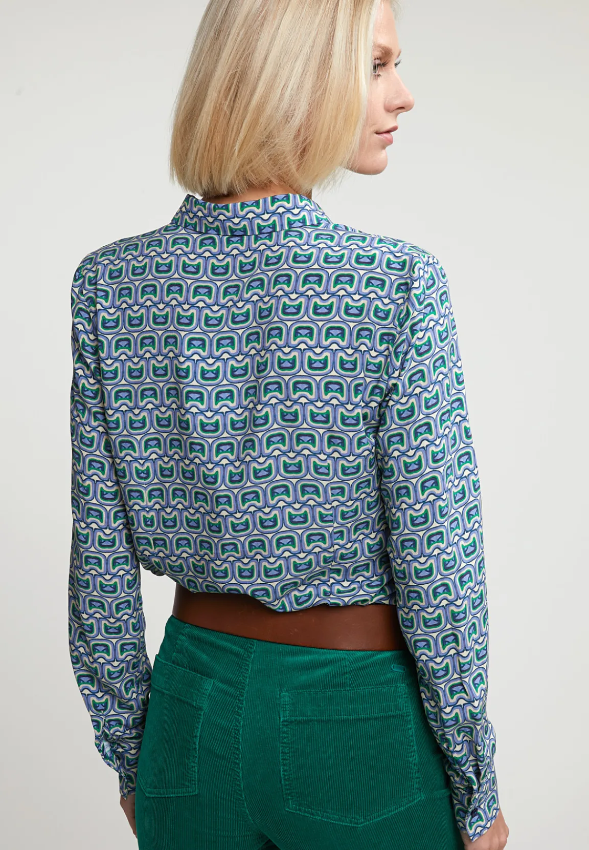 New River Woods Groen/beige fantasie blouse lange mouwen -