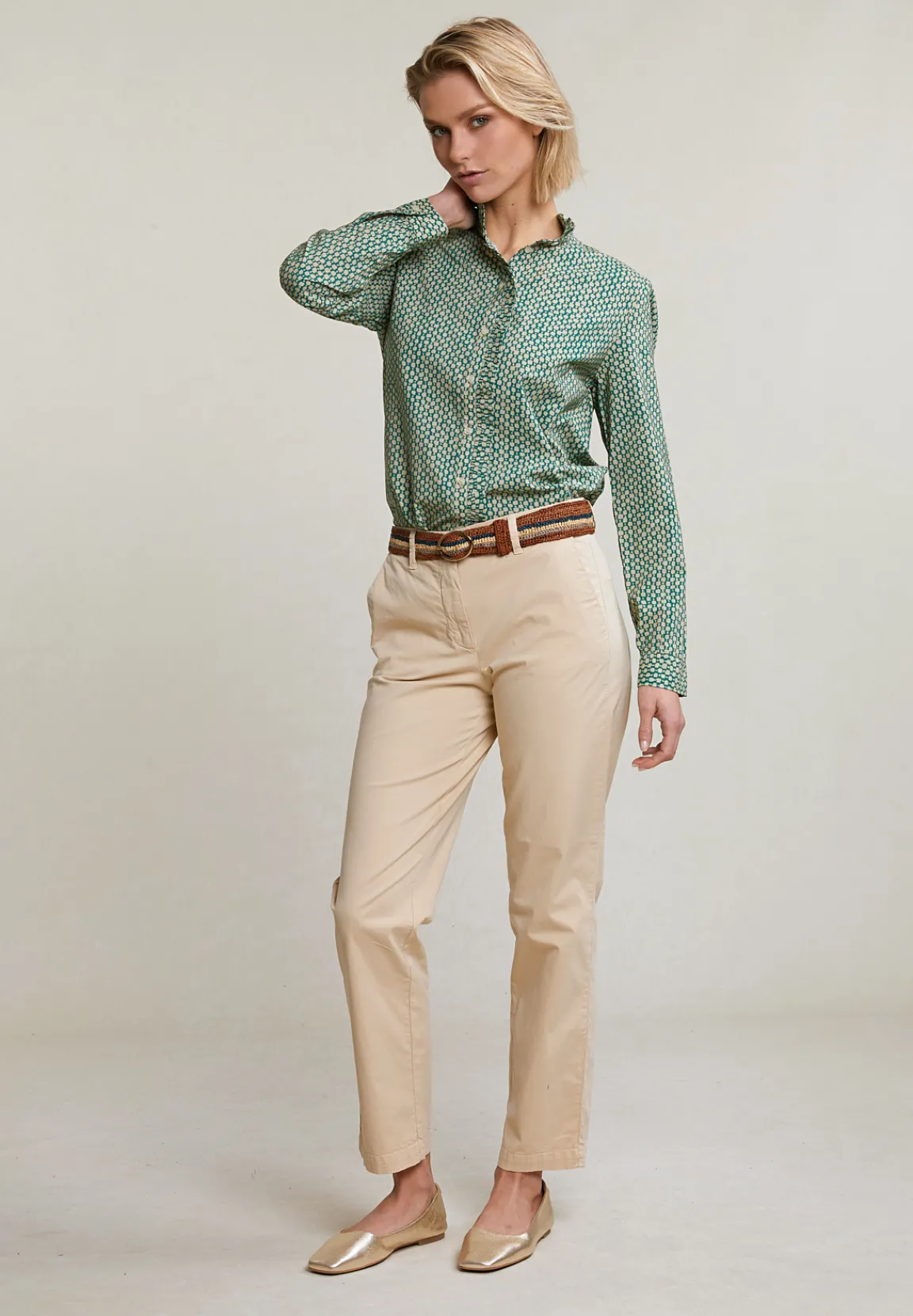 New River Woods Groen/beige fantasie blouse met ruches -