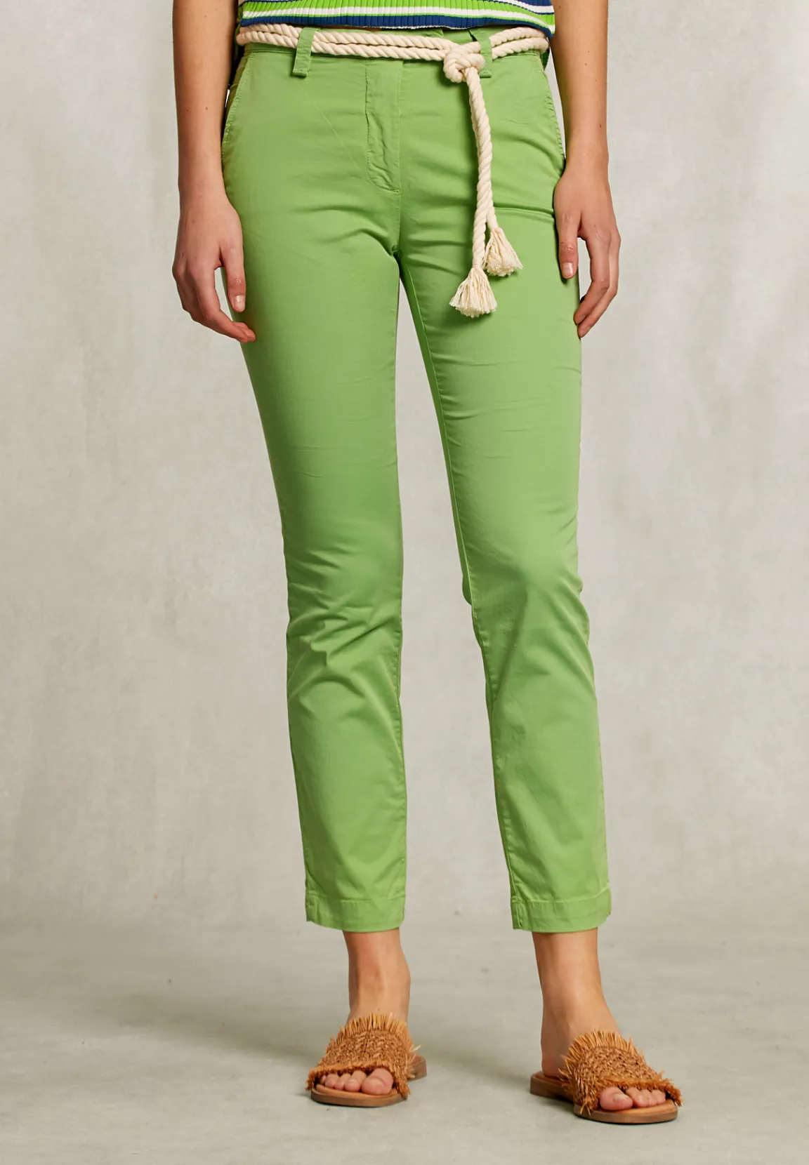 Online River Woods Groene basic broek -