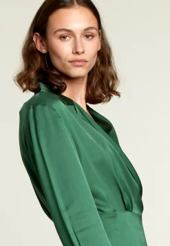 Discount River Woods Groene effen V-hals jurk -