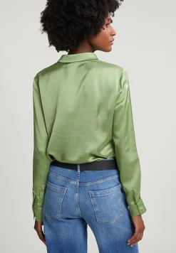 Best River Woods Groene klassieke blouse -