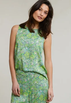 Hot River Woods Groene mouwloze viscose blouse -