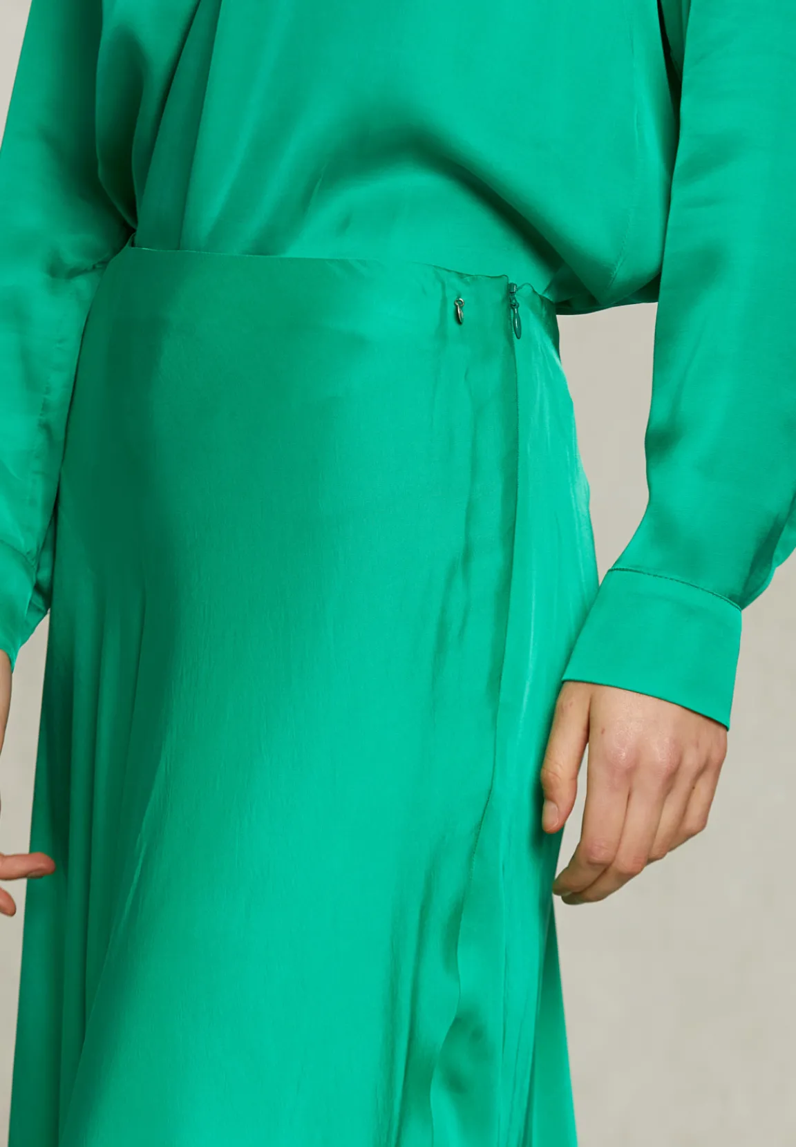 Fashion River Woods Groene satijnen lange rok -