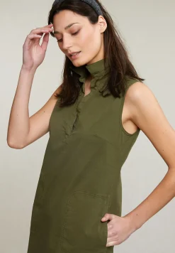 Outlet River Woods Kaki mouwloze V-hals jurk -