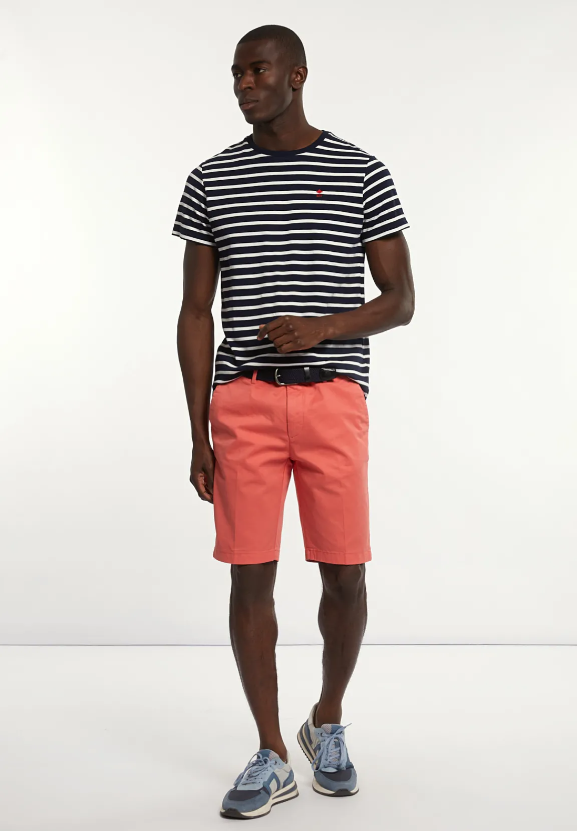 Hot River Woods Katoenen basic stretch chinoshort pastelrood -