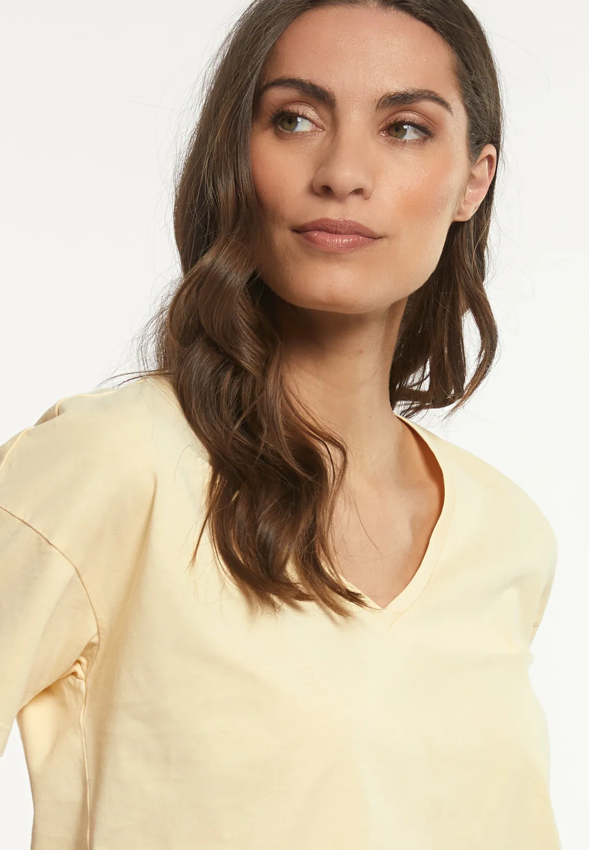 Discount River Woods Katoenen basic wijde V-hals T-shirt geel -