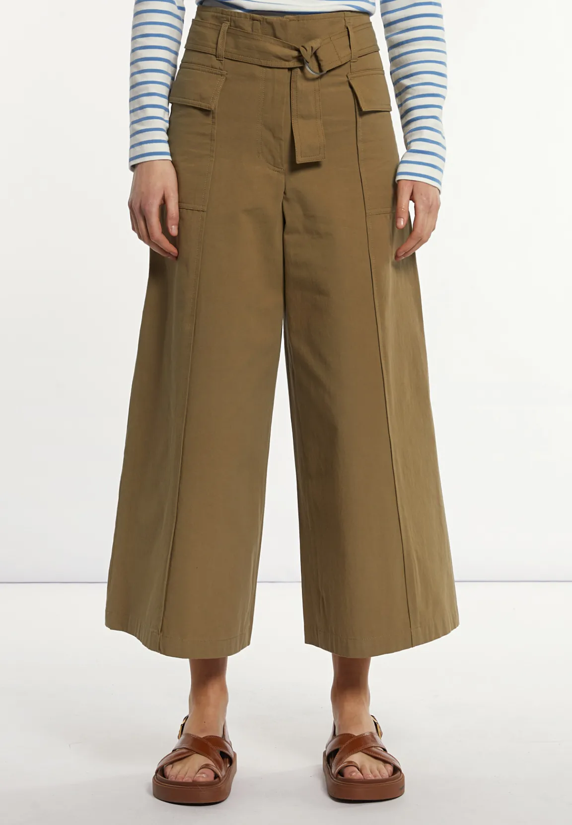 Hot River Woods Katoenen broek wijde pijpen met riem kaki -