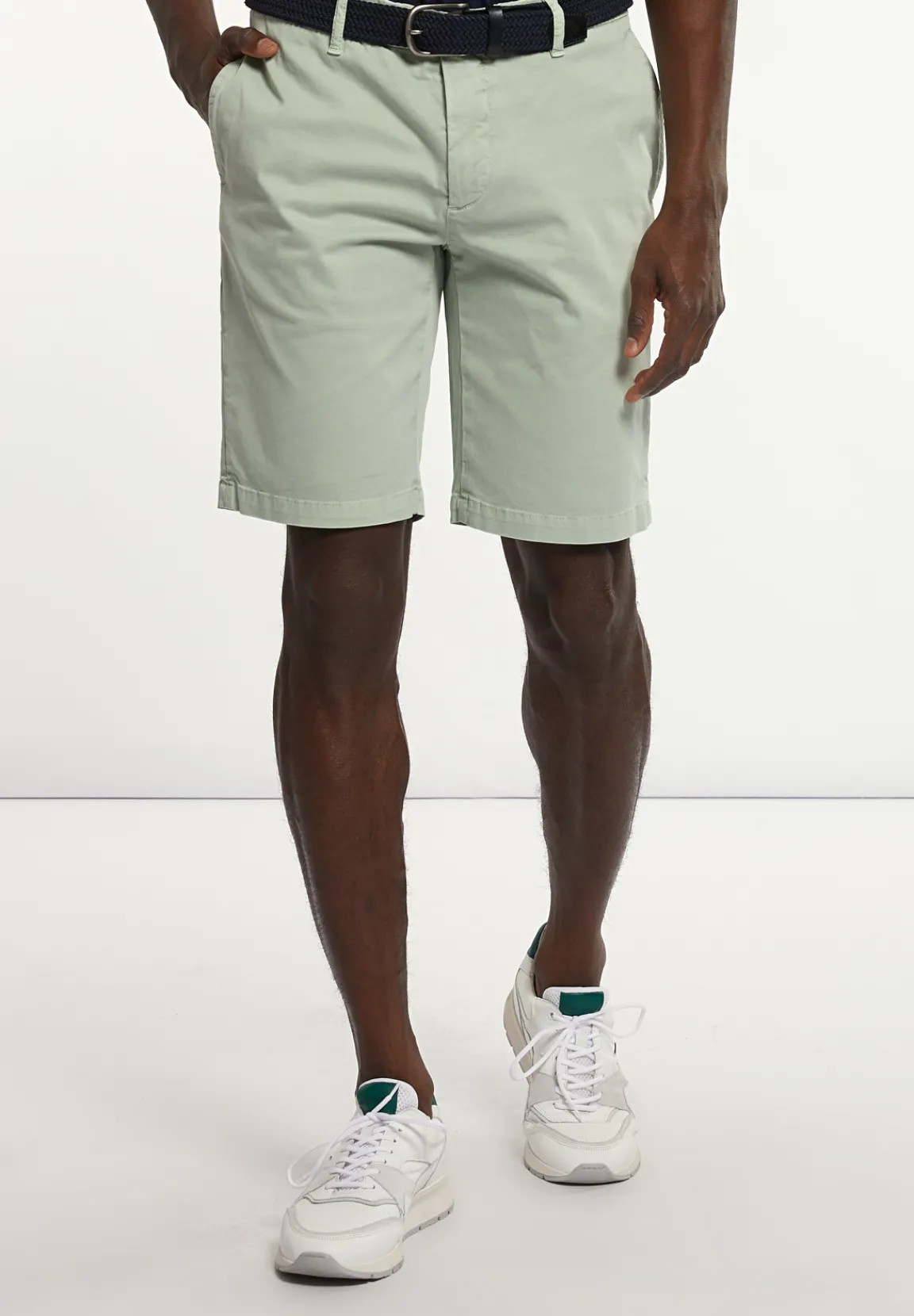 Sale River Woods Katoenen stretch short pistache -