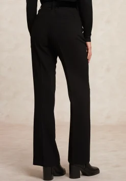 Best River Woods Klassieke crêpe broek zwart -