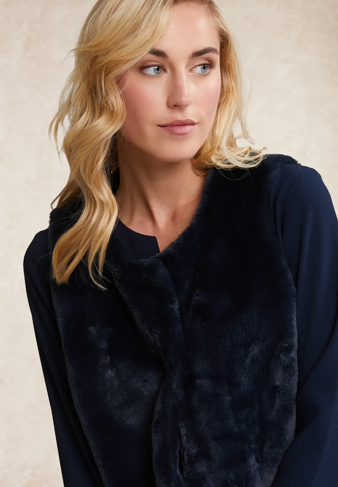 Online River Woods Korte mouwloze mantel navy -