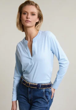 New River Woods Lichtblauwe V-hals T-shirt lange mouwen -