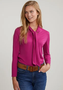 Fashion River Woods Magenta rolkraag T-shirt met strik -