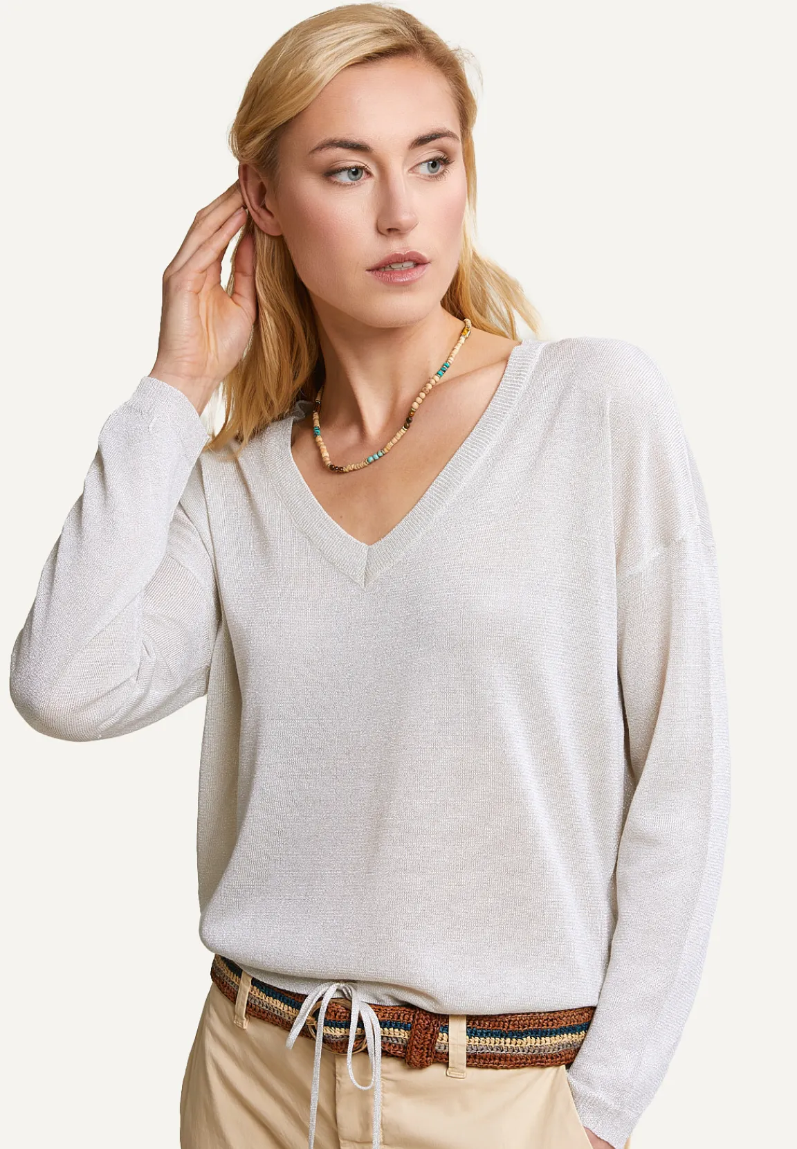 New River Woods Metallic V-hals trui lange mouwen beige -
