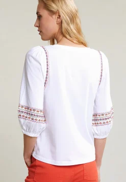 Online River Woods Multi geborduurde T-shirt pofmouwen -