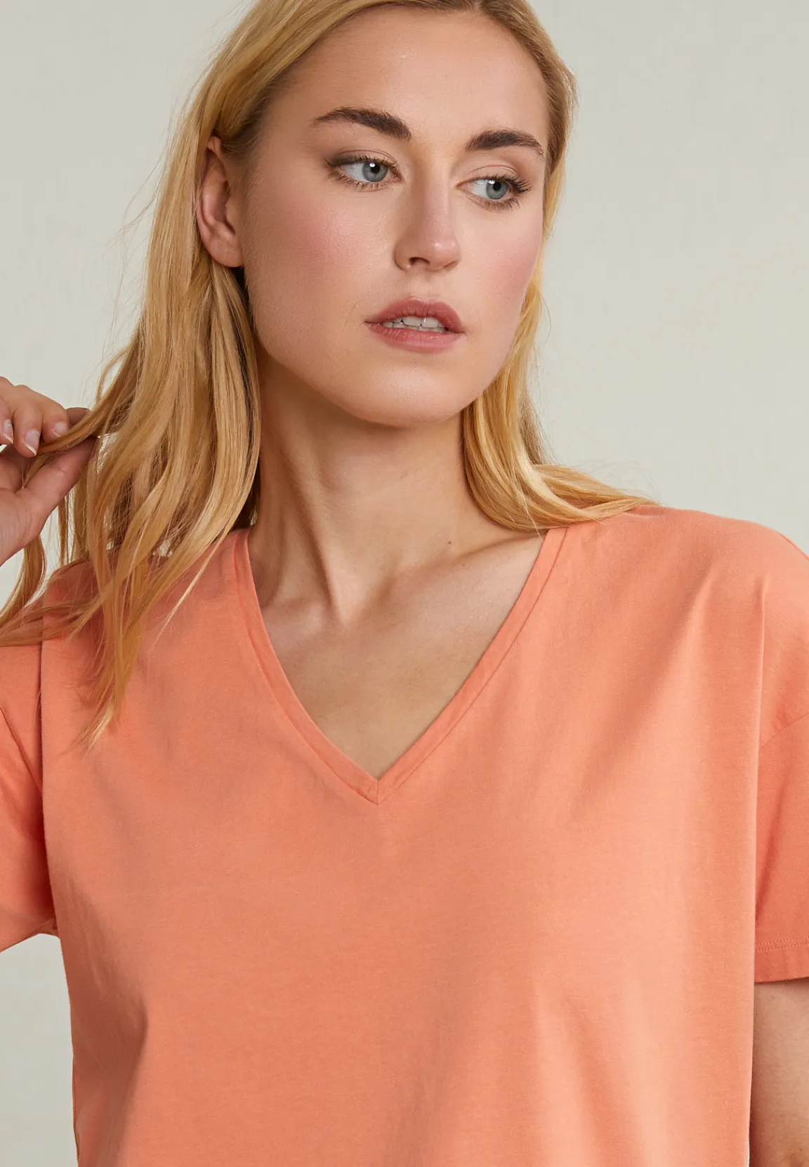Sale River Woods Oranje basic V-hals T-shirt korte mouwen -