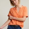 Sale River Woods Oranje gestipte V-hals T-shirt -