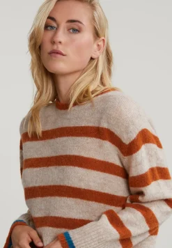 New River Woods Oranje/beige gestreepte trui ronde hals -