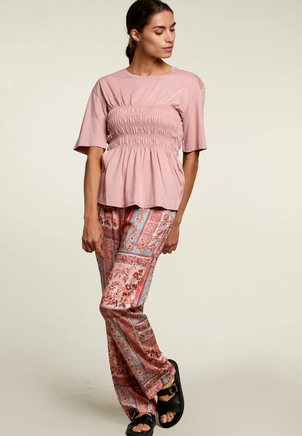 Clearance River Woods Roze t-shirt met smock detail -