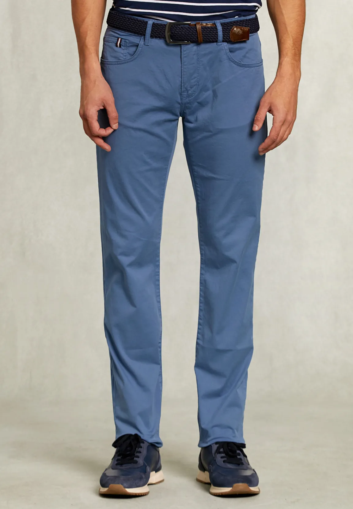 Hot River Woods Tight fit basic 5-pocket broek iconic blue -