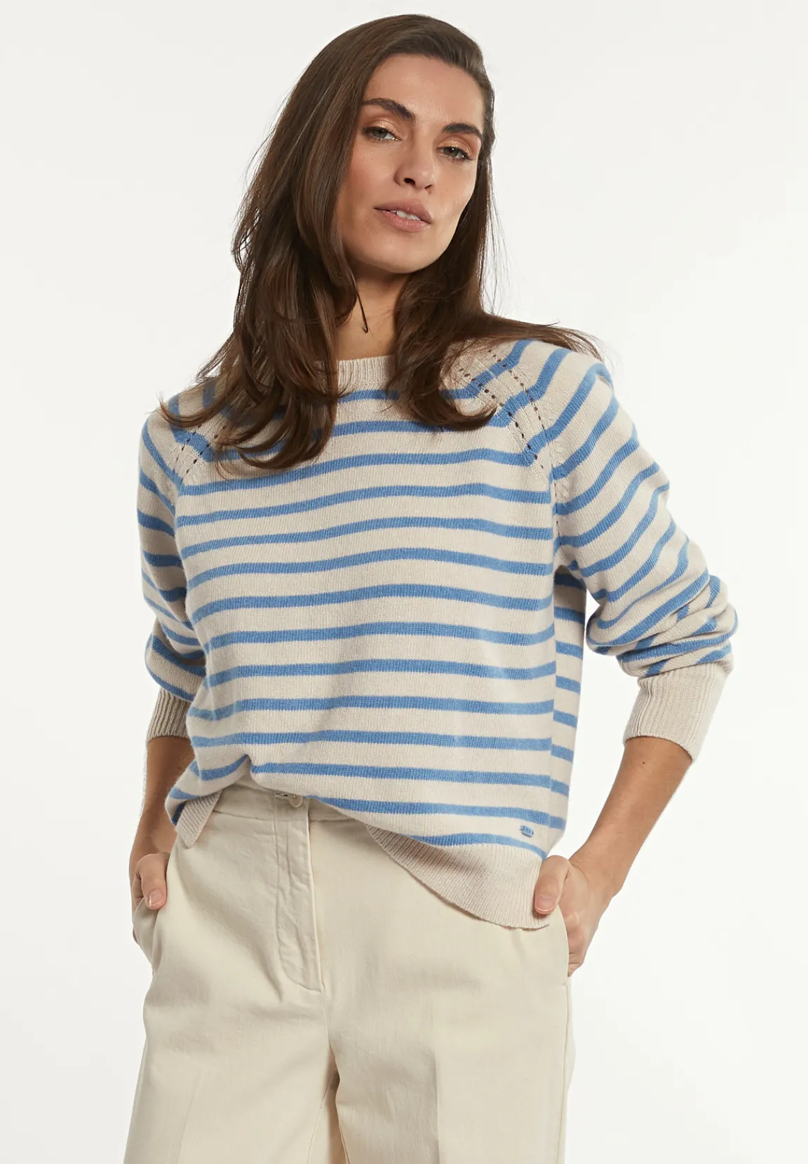 Discount River Woods Wol-kasjmier gestreepte trui ronde hals cream/blauw -