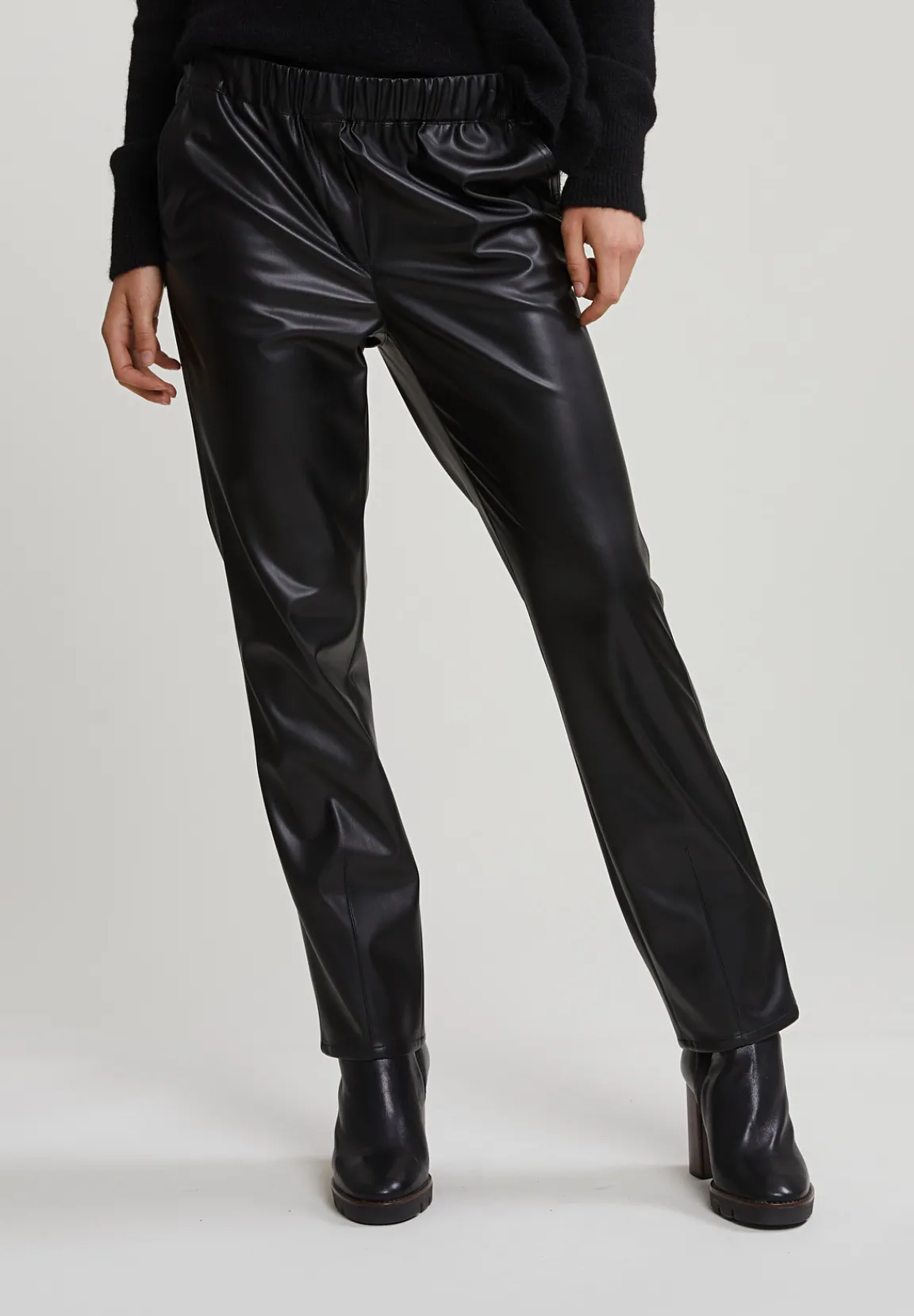 Sale River Woods Zwarte broek vegan leer -