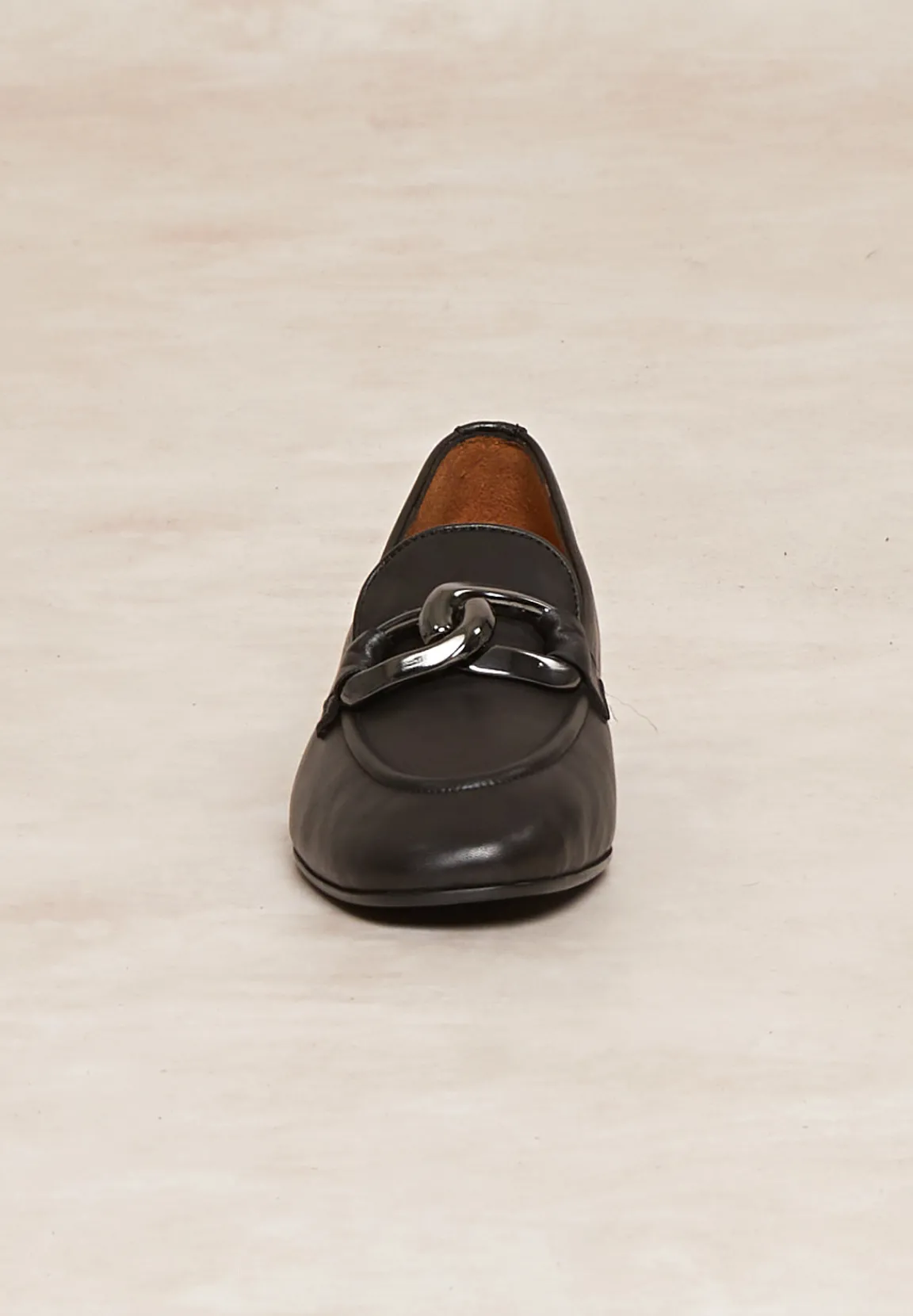 Online River Woods Zwarte lederen loafers met hak -